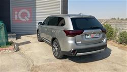 میتسوبیشی ئاوتلاندەر